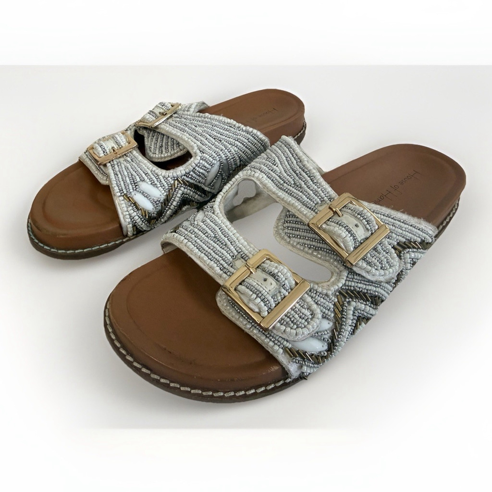 HOUSE OF HARLOW 1960 Beaded White Gold Sandal Boho Casual Straps Buckle Size 6.5